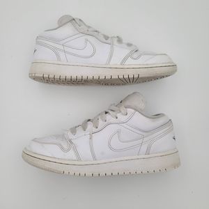 Nike Air Jordan 1 Retro Low SG White 553560-101 Youth Size 4Y